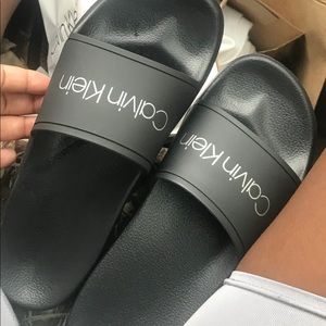 Calvin Klein slides size 6/7 Never worn